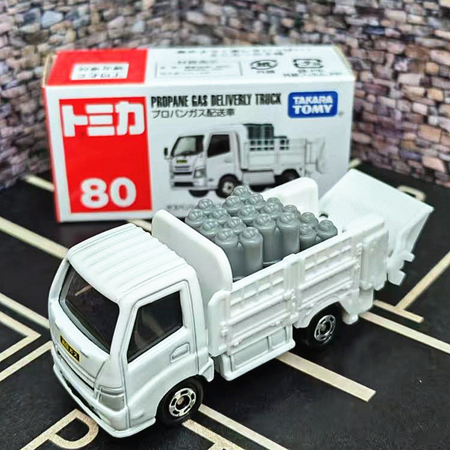 TAKARA TOMY Tomica No.80 Propa - Vintage Collectible Model Cars review and price